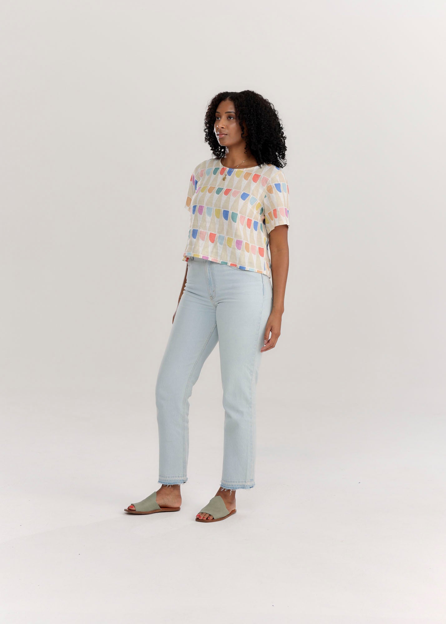 Sola Tee